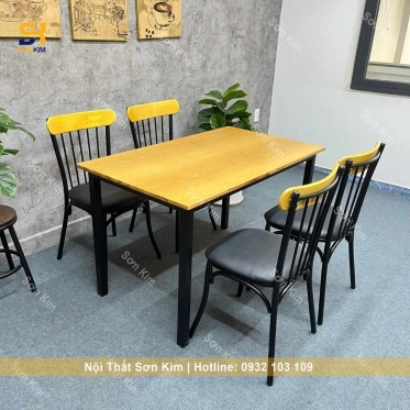 Bàn Ăn 4 chân sắt thẳng và Ghế Tỉ Tôm Lưng Sọc BGA34 Bàn Ăn 4 chân sắt thẳng và Ghế Tỉ Tôm Lưng Sọc BGA34