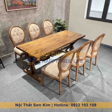 Khám phá Sự Tinh Tế của Bàn Ăn Gỗ Thông Ghế Louis Sơn Kim BGA52 Khám phá Sự Tinh Tế của Bàn Ăn Gỗ Thông Ghế Louis Sơn Kim BGA52