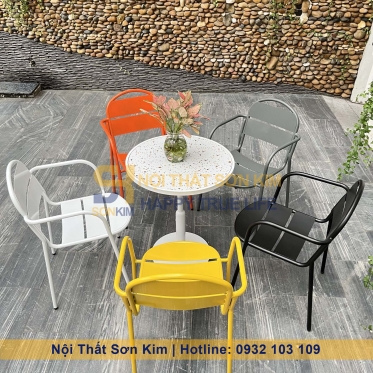 Bộ Bàn Ghế Sắt Ngoài Trời Mới BGC228