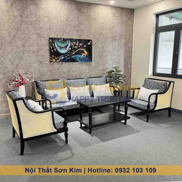 Bộ Sofa Club và Bàn Sofa Louis Gỗ Đen BGC284