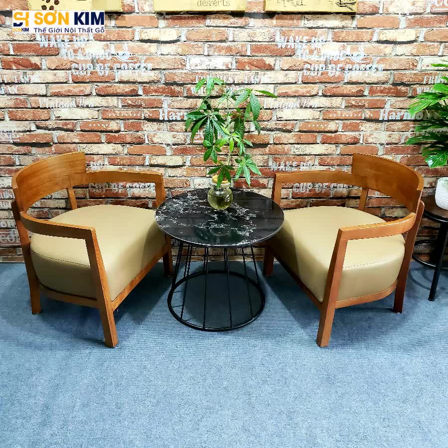 ban ghe sat cho quan cafe