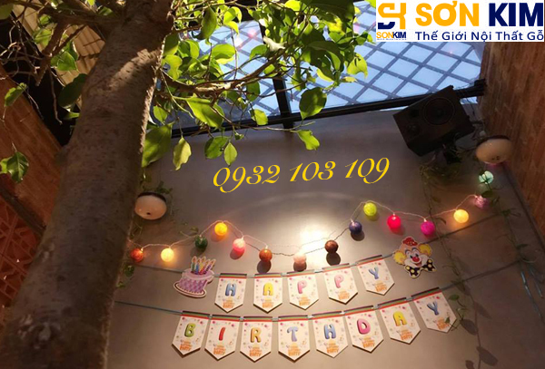 Hình 15: Bàn ghế cafe tại quán Cake Garden Coffee