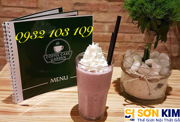 Hình 25: Bàn ghế cafe tại quán Cake Garden Coffee