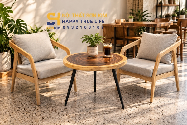 Bàn tròn gỗ cafe đường kính 60cm mặt gỗ me tây tại showroom Sơn Kim