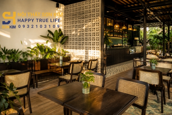 Vật liệu nội thất Indochine ứng dụng quán cafe mây tre gạch thông gió