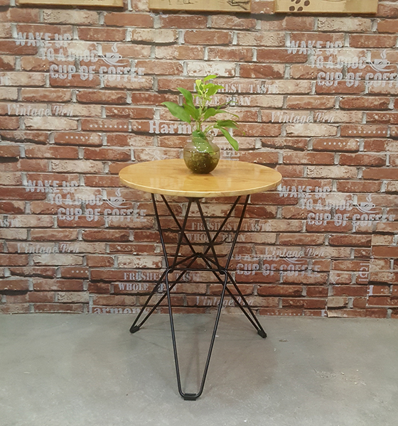 bàn cà phê sân vườn