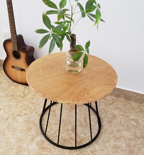 bàn cafe gỗ mặt tròn màu vàng