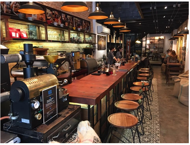 bàn ghế bar