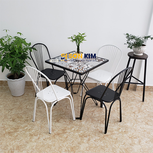mẫu bàn ghế cafe sắt