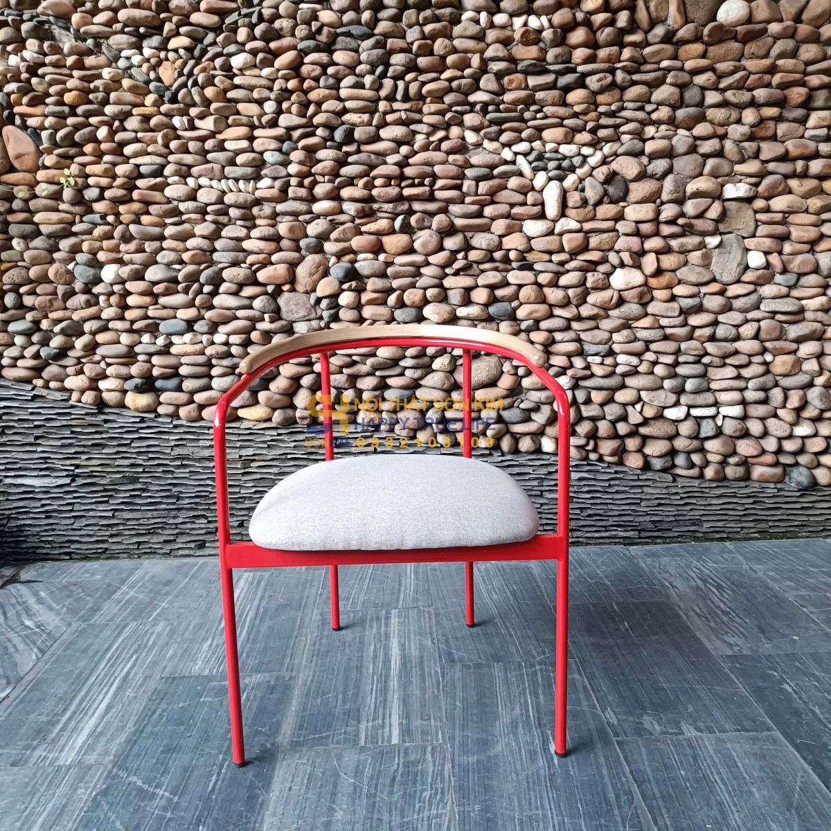 ghe-sat-cafe-lung-go-mat-nem-bgc377-5