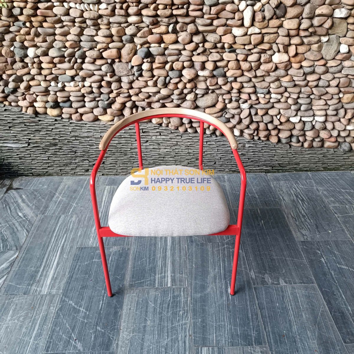ghe-sat-cafe-lung-go-mat-nem-bgc377-9