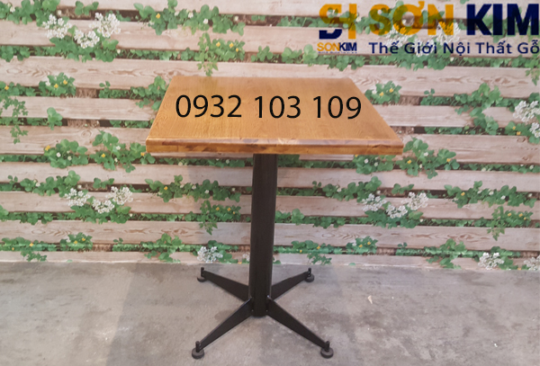 ban go cafe bc02
