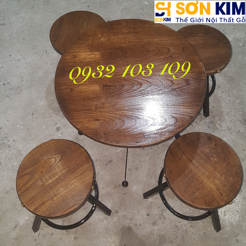 mau ban ghe cafe sat mat ban tron