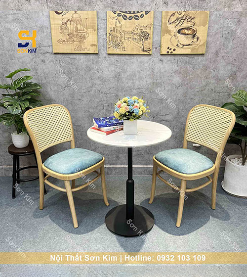 Bàn ghế cafe BGC195 ghế Thonet 811 và bàn cafe sang trọng