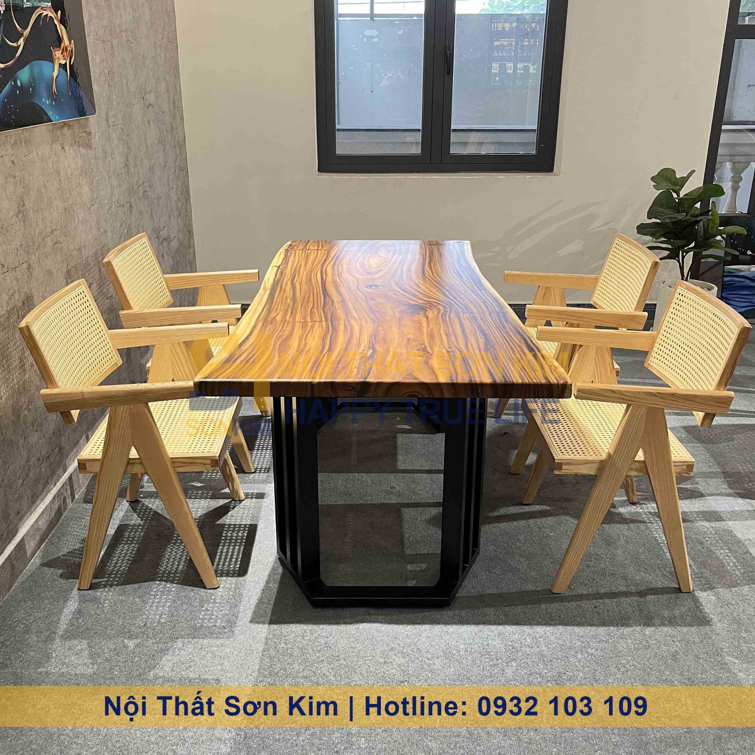 Bàn Me Tây Ghế Vleg BGA49