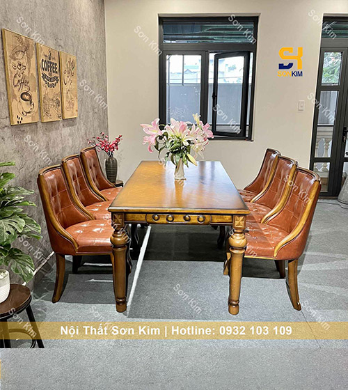 Bộ bàn ăn gỗ kết hợp ghế Lucky BGD36 tân cổ điển sang trọng