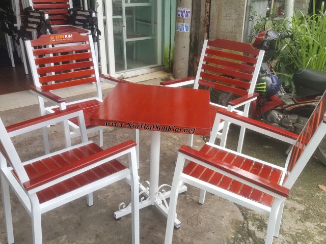 ban ghe quan cafe dep 
