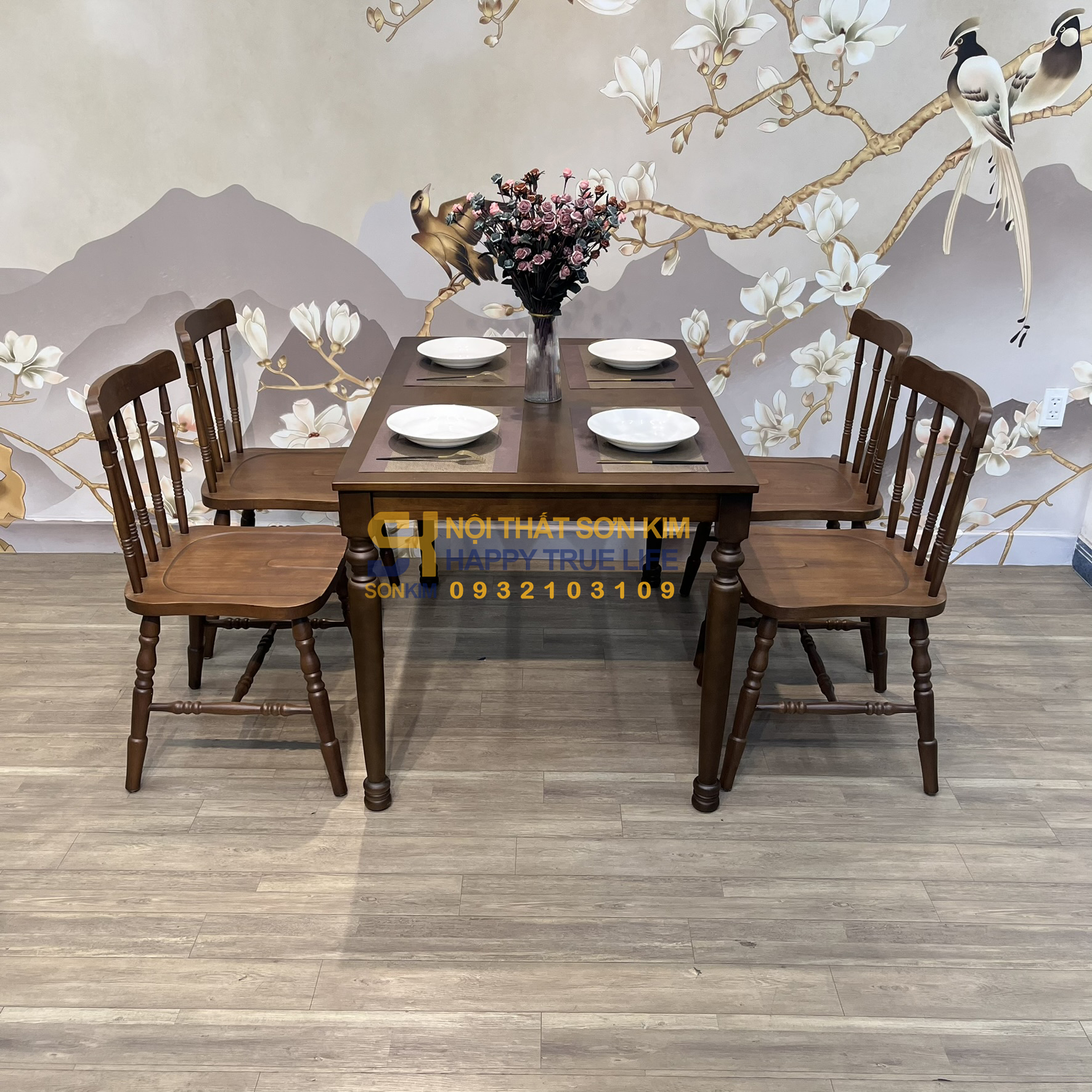 Bộ Bàn Ăn LOUIS – Phong Cách Cổ Điển, Ấm Áp