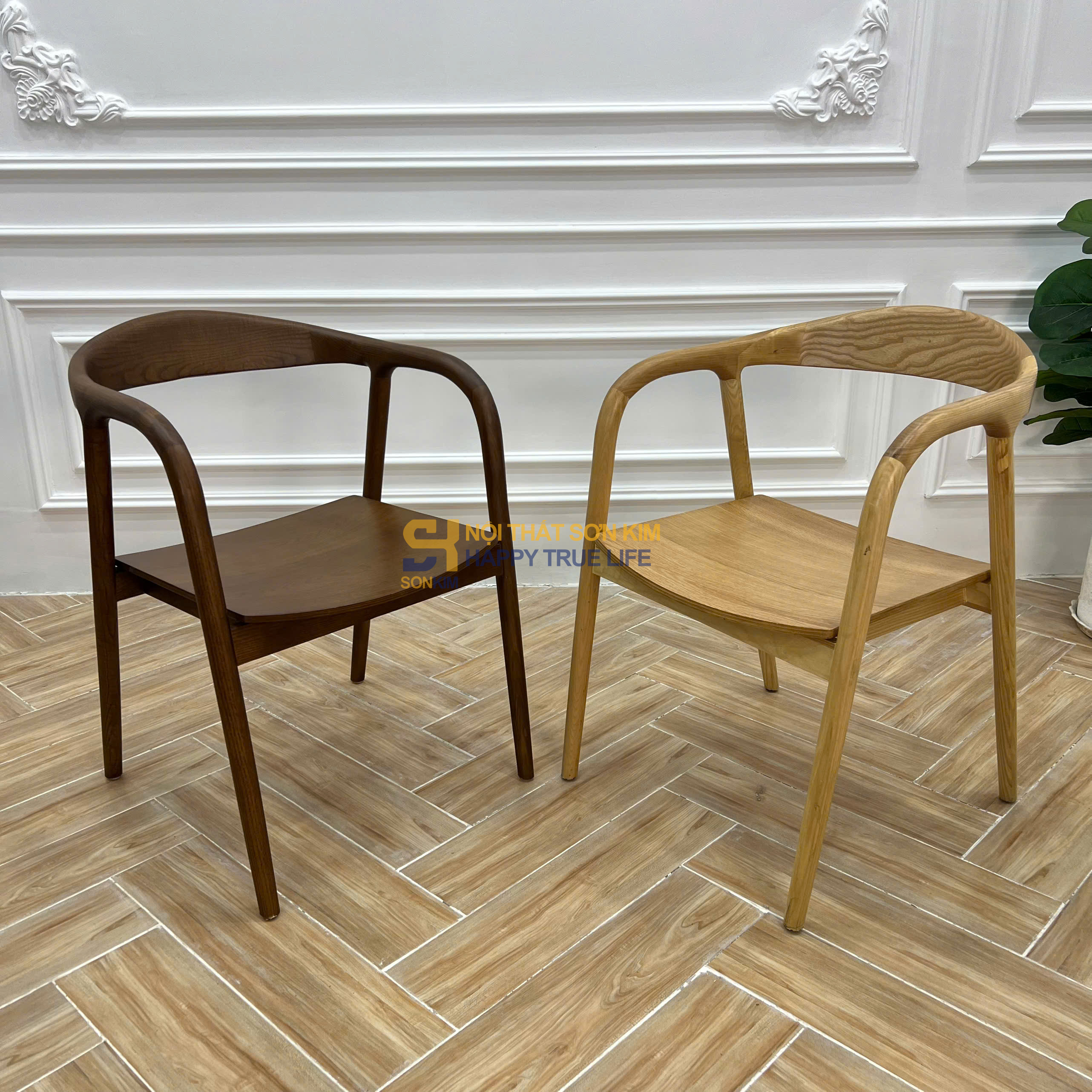 Ghế Neva Có Tay Gỗ Sồi Nga GC209